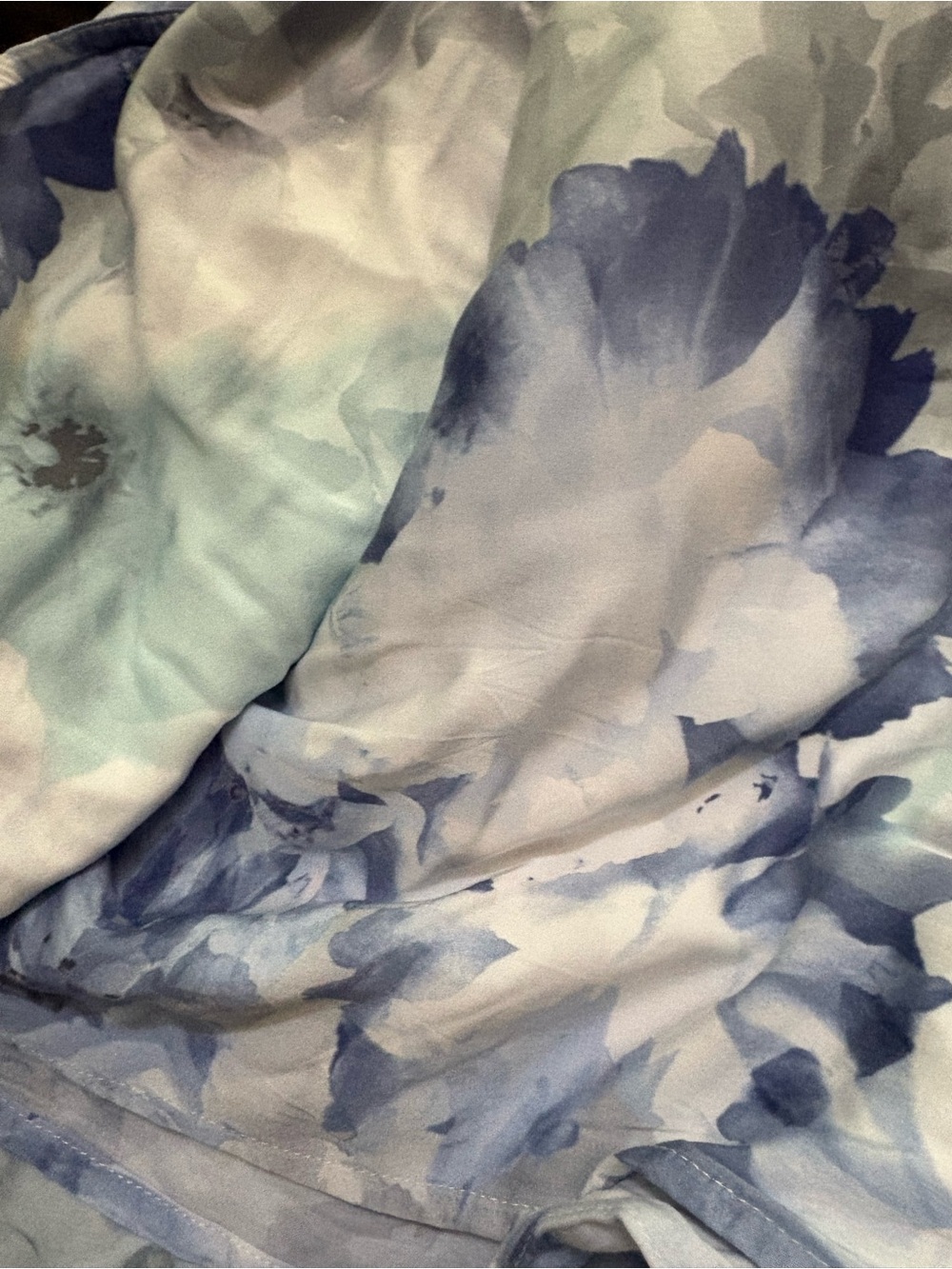 New WOpackaging: Soft Surroundings Queen blissful bamboo watercolor floral set.